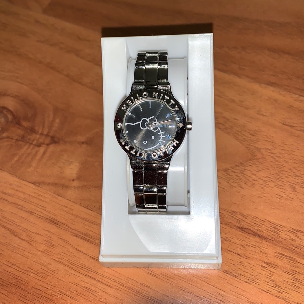 NWOT Hello Kitty by Sanrio Silver Tone Watch